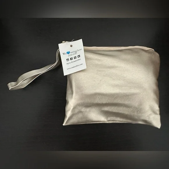 Cinderollies Foldable Ballet Flats with Carrying Bag - Picture 2 of 4